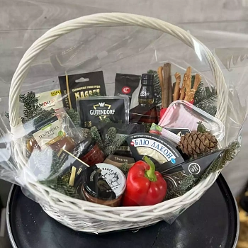 Корзина в подарок для мужчины